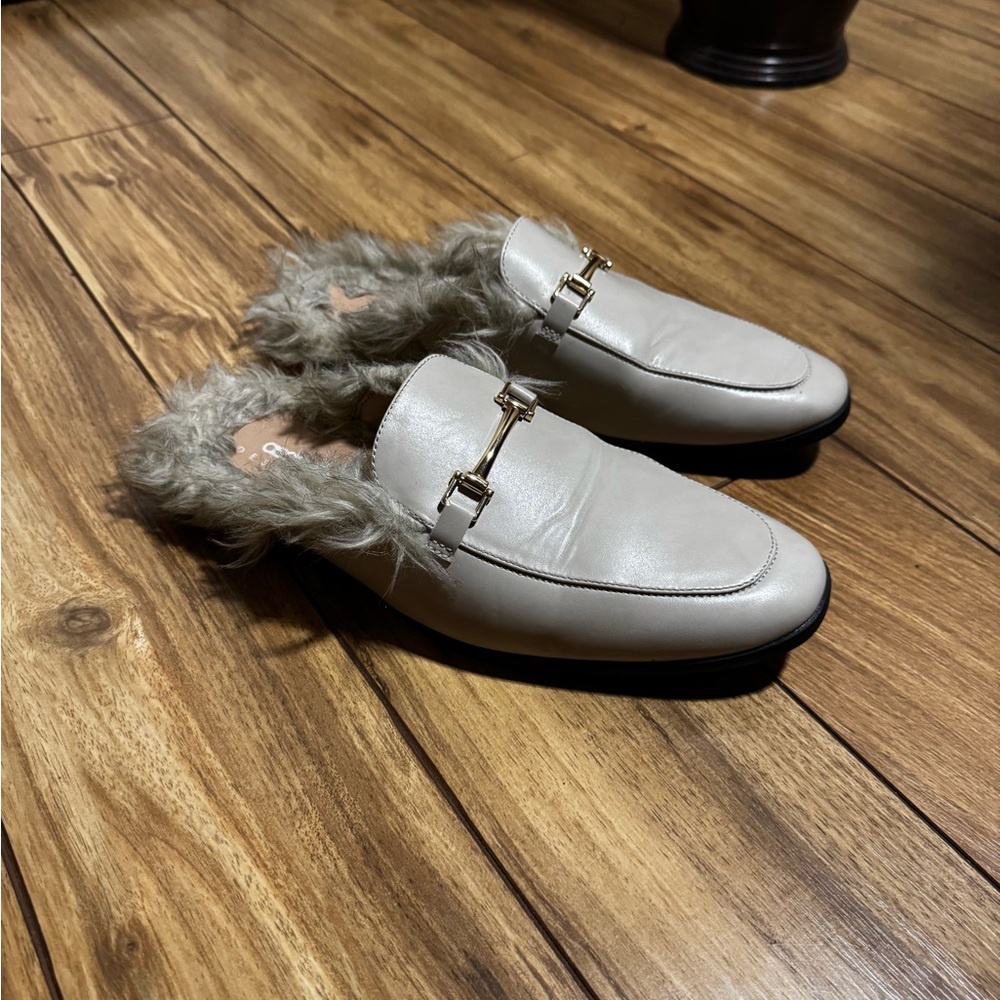 ASOS Cream Loafers with Plush Fur Lining men's size 11